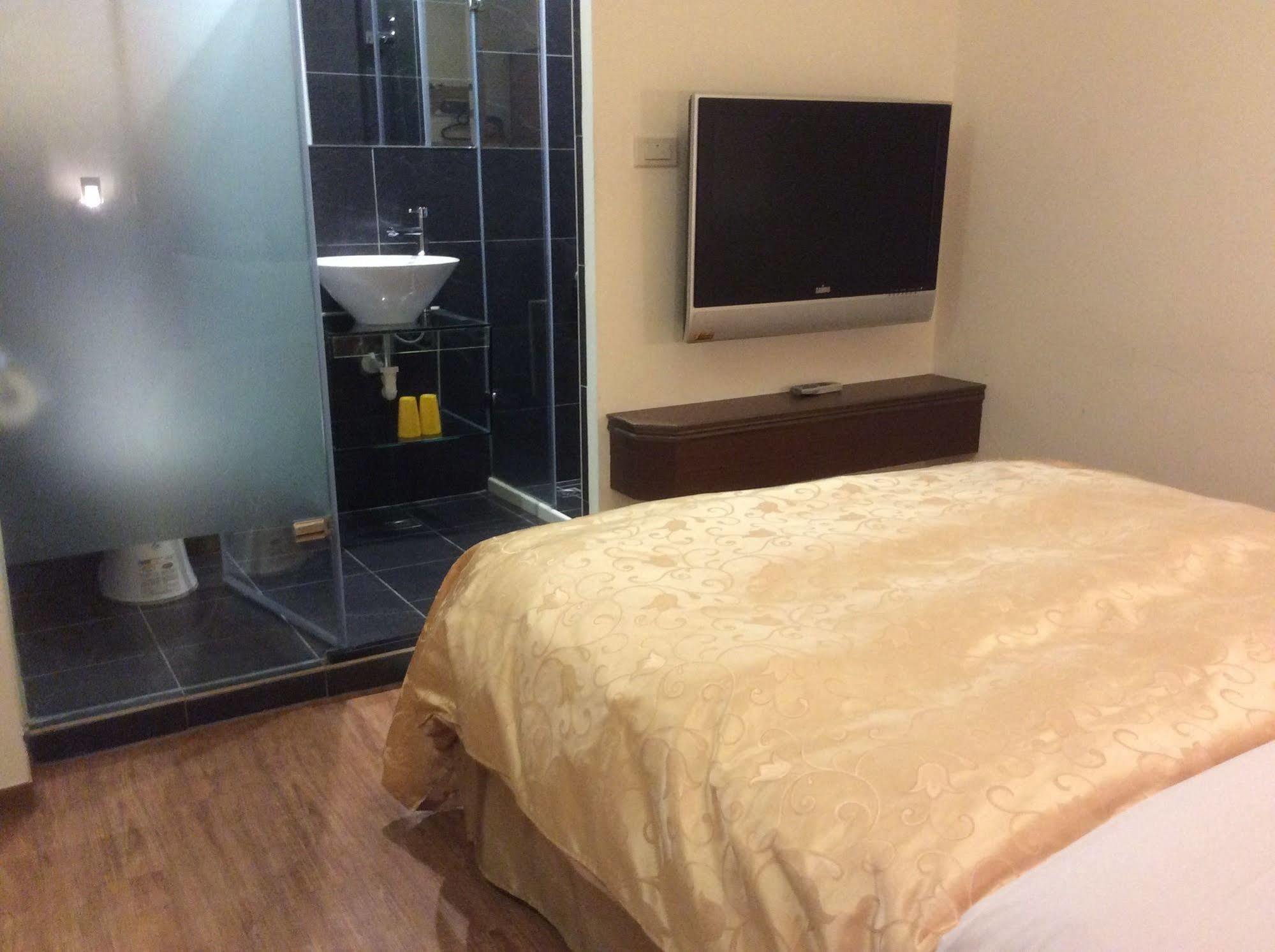 Hotel Purple Garden Taipeh Exterior foto