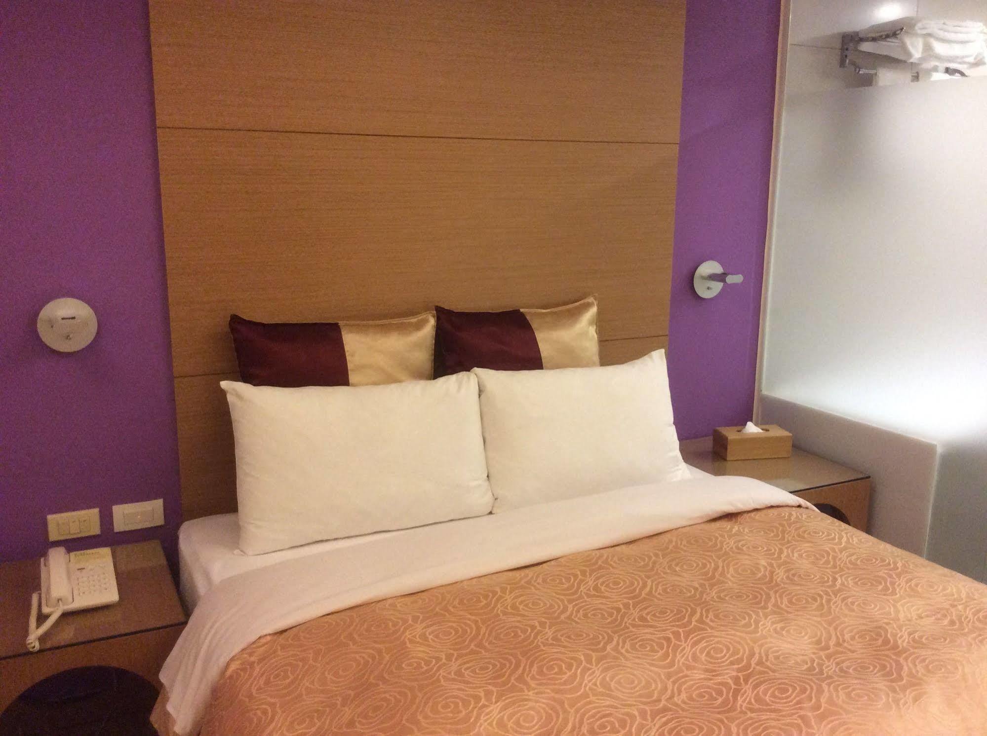 Hotel Purple Garden Taipeh Exterior foto