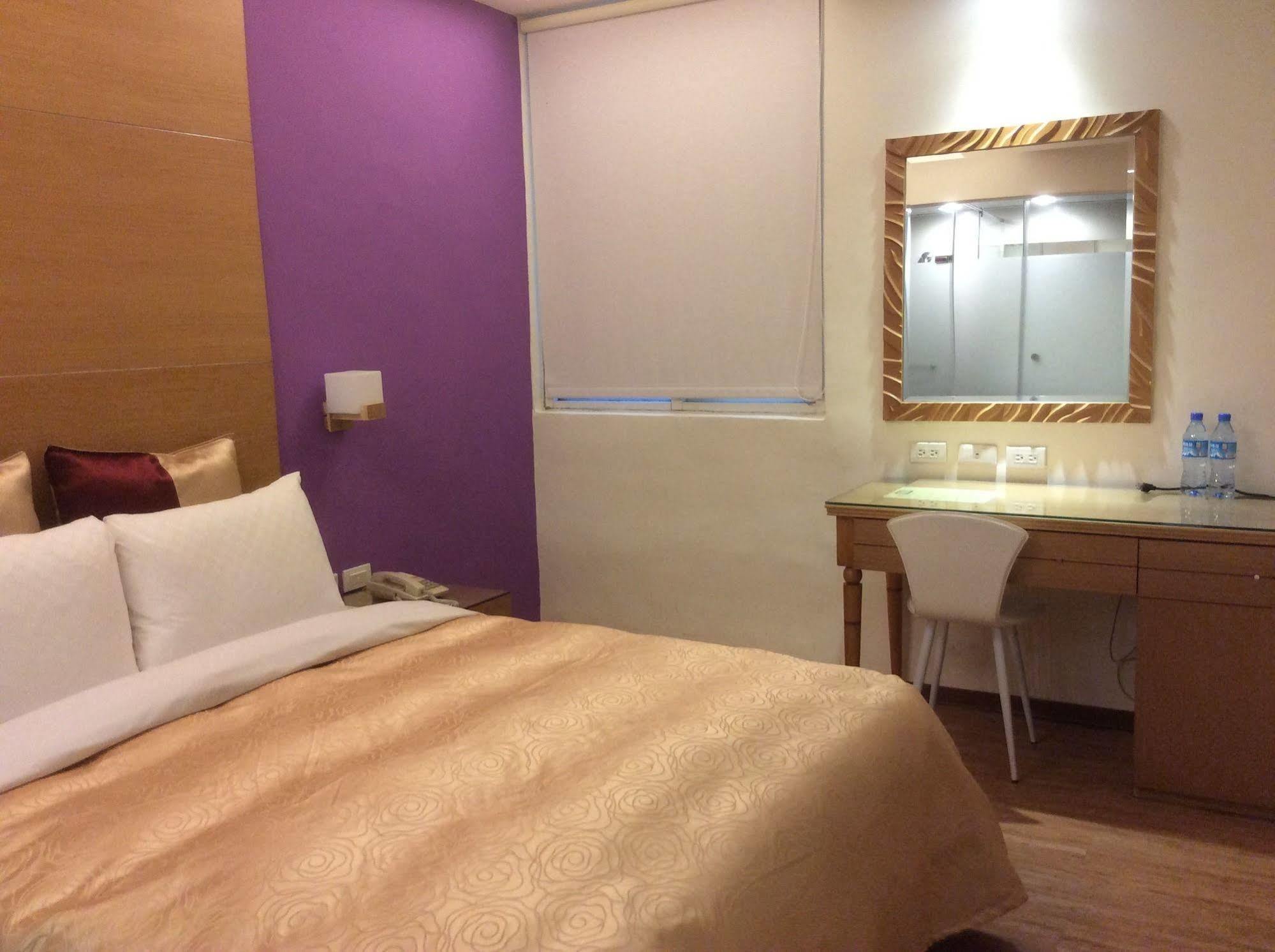 Hotel Purple Garden Taipeh Exterior foto
