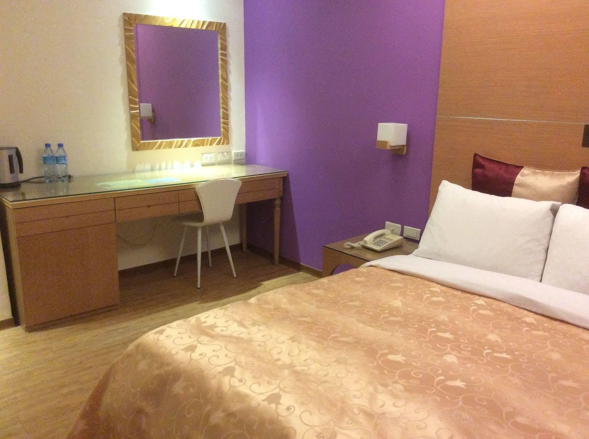 Hotel Purple Garden Taipeh Exterior foto